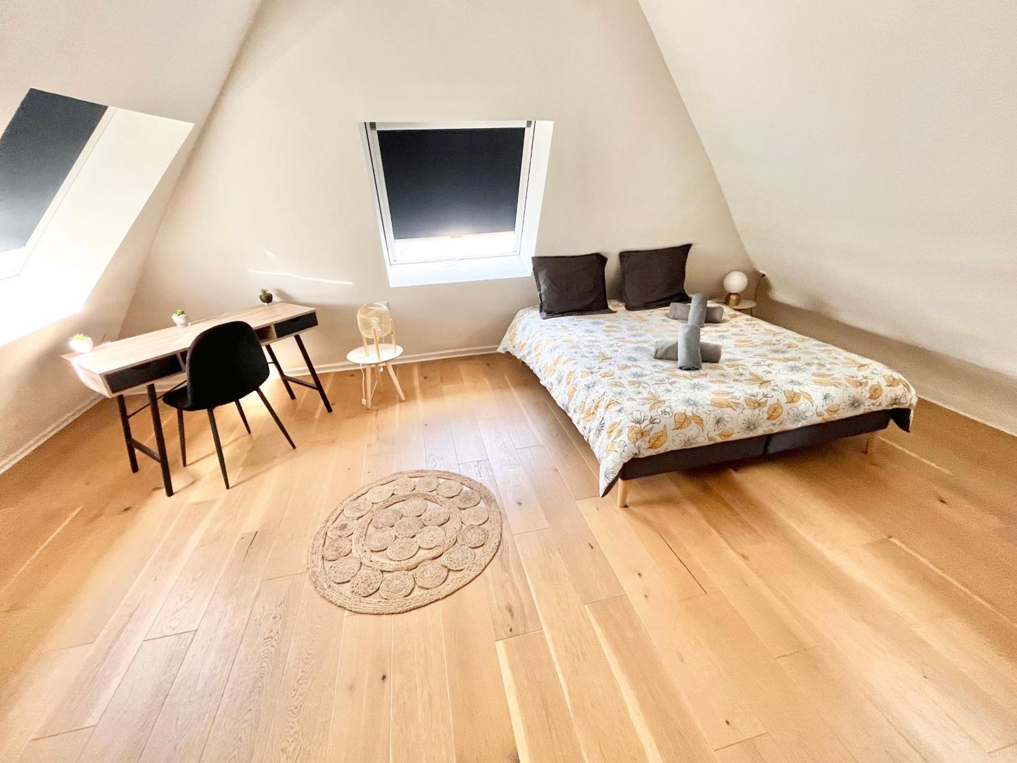 Le Nid Des Quais - Vue Panoramique Au Coeur De La Ville - Wifi - Entree Autonome カンペール エクステリア 写真